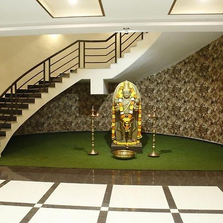 Picket And Bhaskar Hotels Pvt Ltd Srikakulam Eksteriør billede