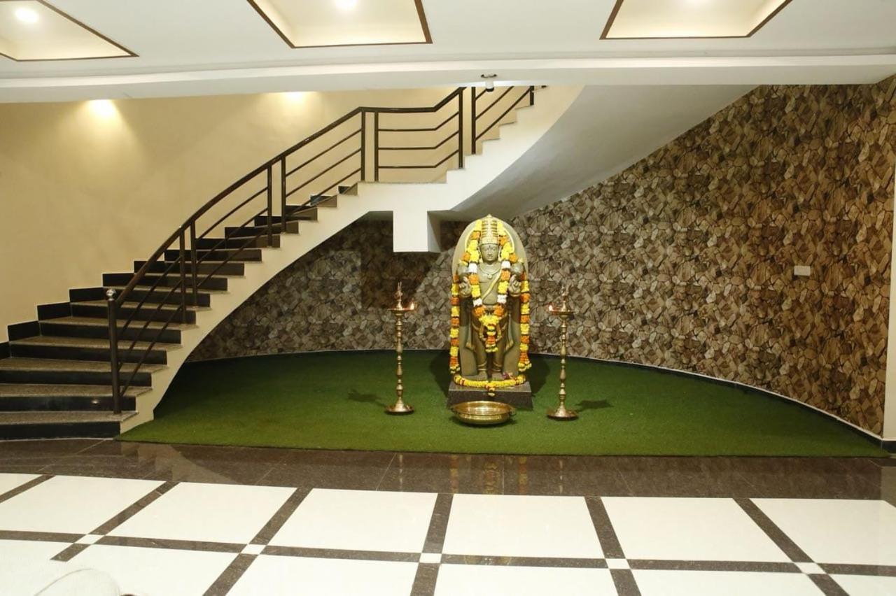 Picket And Bhaskar Hotels Pvt Ltd Srikakulam Eksteriør billede